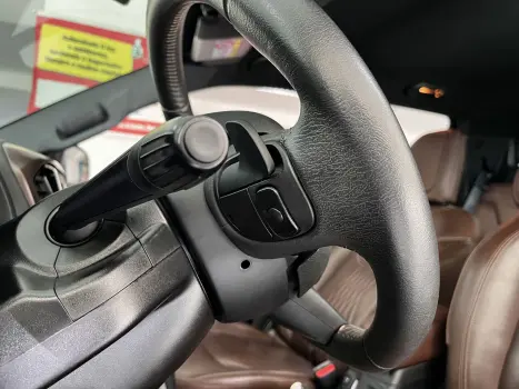 FIAT Toro 2.0 16V 4P 4WD RANCH TURBO DIESEL AUTOM�TICO, Foto 17