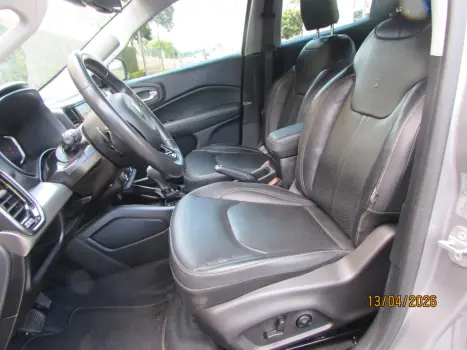 FIAT Toro 2.0 16V 4P VOLCANO 4WD TURBO DIESEL AUTOM�TICO, Foto 10