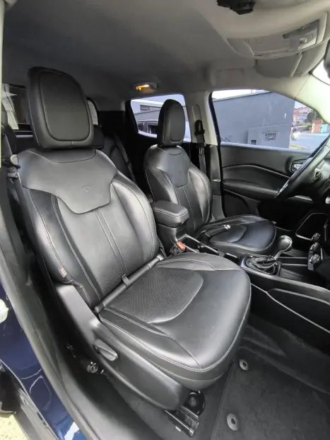 FIAT Toro 2.0 16V 4P VOLCANO 4WD TURBO DIESEL AUTOM�TICO, Foto 12