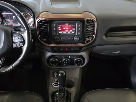 FIAT Toro 2.0 16V 4P VOLCANO 4WD TURBO DIESEL AUTOMÁTICO, Foto 8