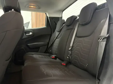 FIAT Toro 2.0 16V 4P 4WD FREEDOM TURBO DIESEL, Foto 9
