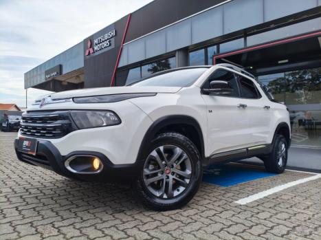 FIAT Toro 2.4 16V 4P MULTIAIR FLEX VOLCANO AUTOMTICO, Foto 2