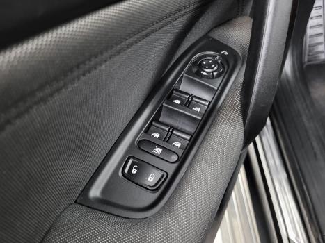 FIAT Toro 2.4 16V 4P FREEDOM MULTIAIR FLEX AUTOM�TICO, Foto 11