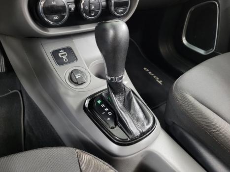 FIAT Toro 2.4 16V 4P FREEDOM MULTIAIR FLEX AUTOM�TICO, Foto 17