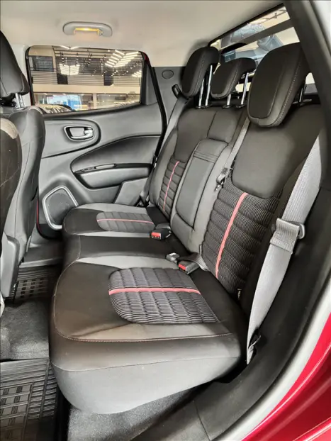 FIAT Toro 2.4 16V 4P BLACKJACK FLEX AUTOM�TICO, Foto 9