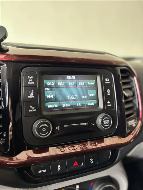 FIAT Toro 2.4 16V 4P BLACKJACK FLEX AUTOM�TICO, Foto 12