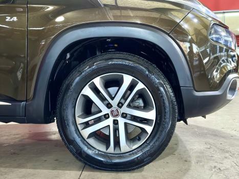 FIAT Toro 2.4 16V 4P MULTIAIR FLEX VOLCANO AUTOM�TICO, Foto 6