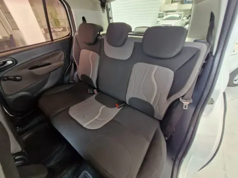 FIAT Uno 1.0 4P FLEX FIRE WAY, Foto 16