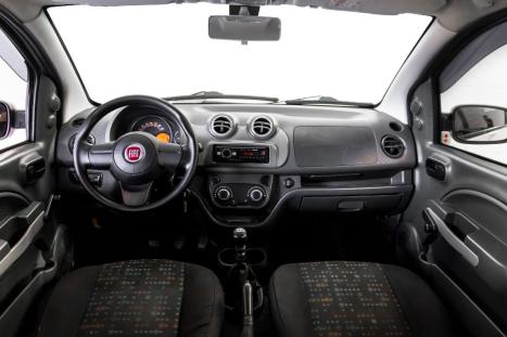 FIAT Uno 1.0 4P FLEX EVO VIVACE CELEBRATION, Foto 5