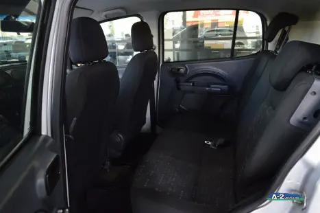FIAT Uno 1.0 4P FLEX VIVACE EVO, Foto 4