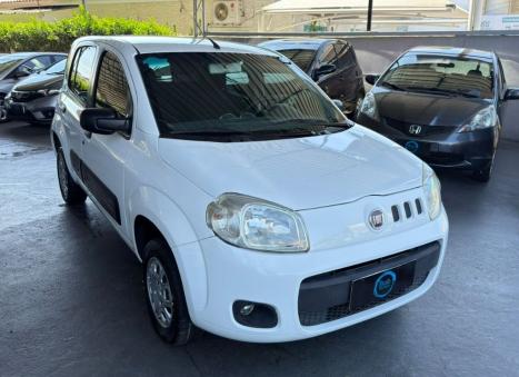 FIAT Uno 1.0 FLEX VIVACE CELEBRATION, Foto 3