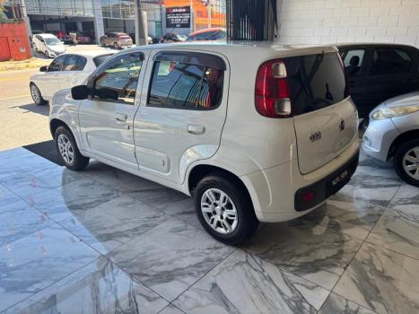 FIAT Uno 1.0 FLEX VIVACE, Foto 4