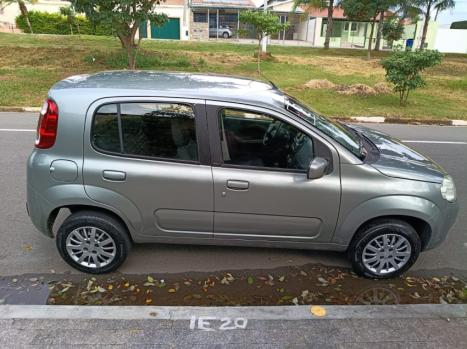 FIAT Uno 1.0 FLEX VIVACE, Foto 4