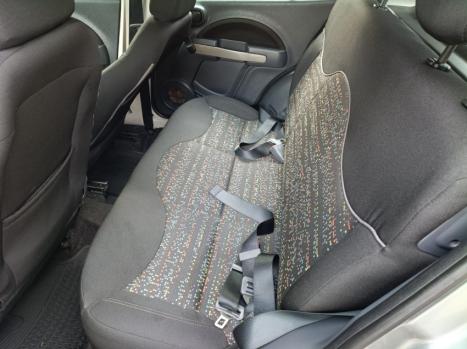 FIAT Uno 1.0 FLEX VIVACE, Foto 11