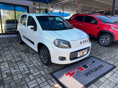 FIAT Uno 1.4 4P FLEX SPORTING, Foto 1