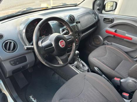 FIAT Uno 1.4 4P FLEX SPORTING, Foto 9