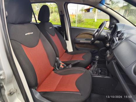 FIAT Uno 1.4 4P FLEX SPORTING, Foto 12