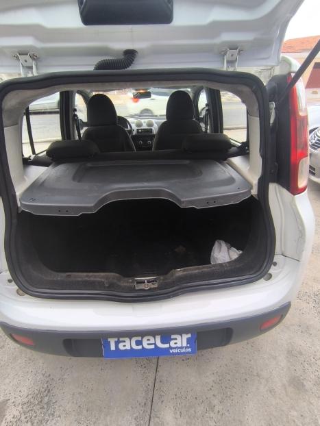 FIAT Uno 1.4 FLEX ATTRACTIVE, Foto 14