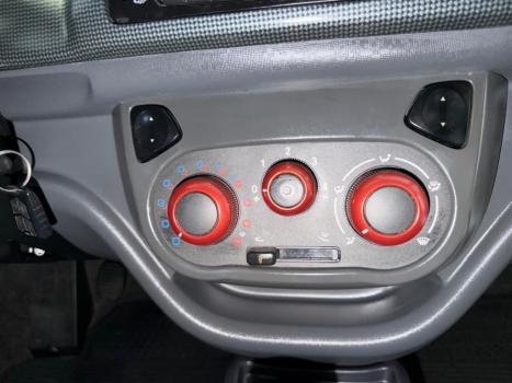 FIAT Uno 1.4 FLEX SPORTING, Foto 6