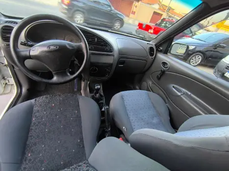 FORD Courier 1.6 FLEX L, Foto 11