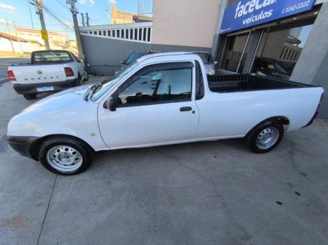 FORD Courier 1.6 L, Foto 5