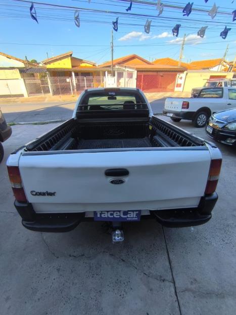 FORD Courier 1.6 L, Foto 8