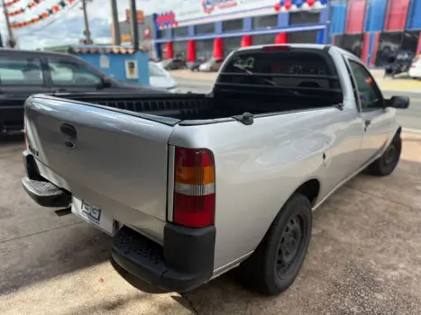 FORD Courier 1.6 L, Foto 5