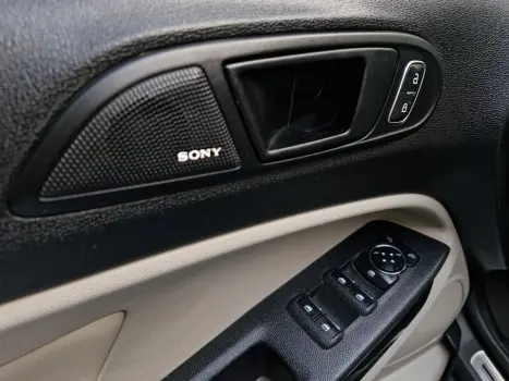 FORD Ecosport 1.5 12V 4P FLEX TI-VCT TITANIUM AUTOM�TICO, Foto 21