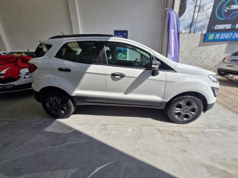FORD Ecosport 1.5 12V 4P TI-VCT FLEX FREESTYLE AUTOMÁTICO, Foto 4
