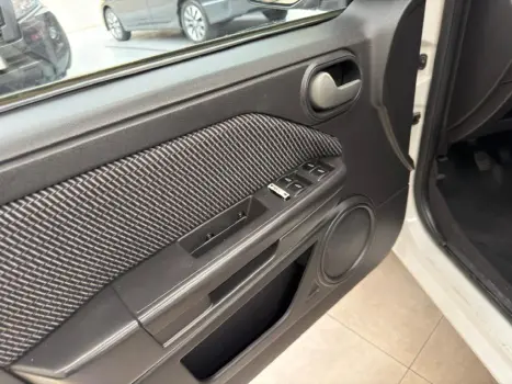 FORD Ecosport 1.6 4P FREESTYLE FLEX, Foto 9