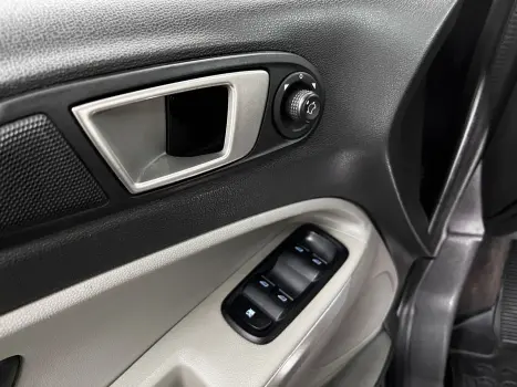 FORD Ecosport 2.0 16V 4P FLEX TITANIUM POWERSHIFT AUTOM�TICO, Foto 10
