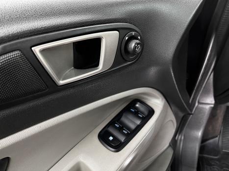FORD Ecosport 2.0 16V 4P FLEX TITANIUM POWERSHIFT AUTOMÁTICO, Foto 10