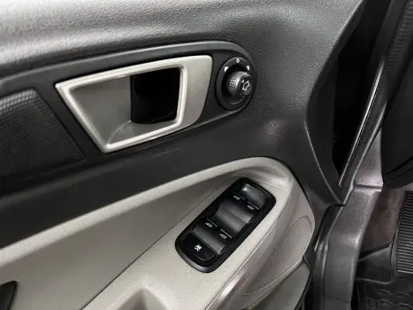 FORD Ecosport 2.0 16V 4P FLEX TITANIUM POWERSHIFT AUTOMÁTICO, Foto 11