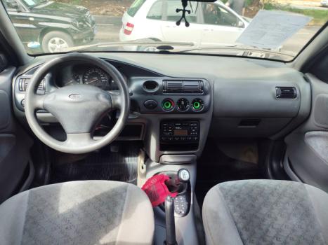 FORD Escort 1.8 GLX, Foto 3 FORD Escort 1.8 GLX, Foto 3
