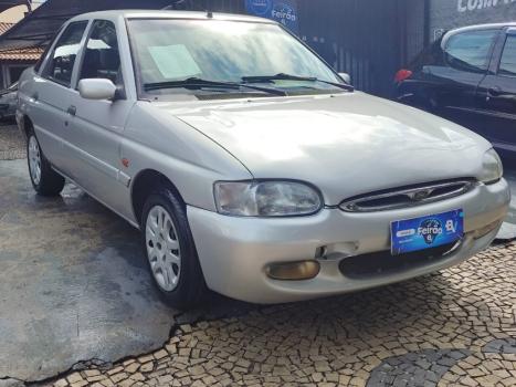 FORD Escort 1.8 GLX, Foto 8 FORD Escort 1.8 GLX, Foto 8