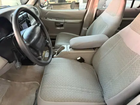 FORD Explorer 4.0 V6 24V XLT AUTOMTICO, Foto 9