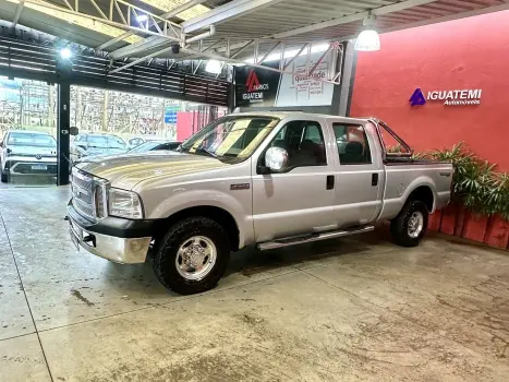 FORD F-250 4.2 XLT CABINE DUPLA, Foto 2