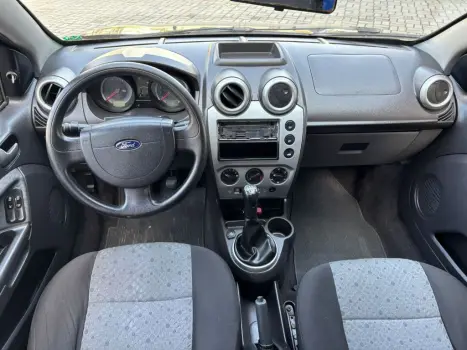 FORD Fiesta Hatch 1.6, Foto 9 FORD Fiesta Hatch 1.6, Foto 9