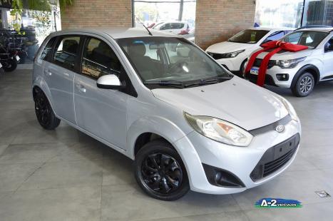 FORD Fiesta Hatch 1.0, Foto 2