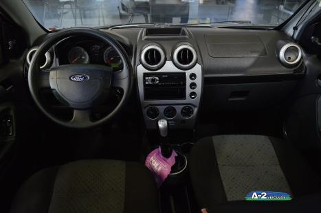 FORD Fiesta Hatch 1.0, Foto 4