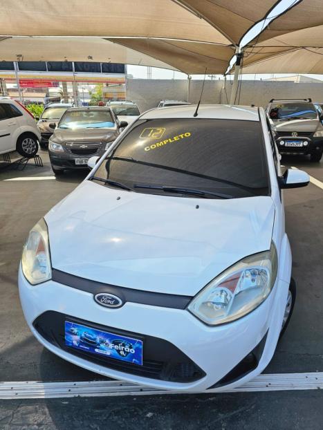 FORD Fiesta Hatch 1.6 4P CLASS FLEX, Foto 2