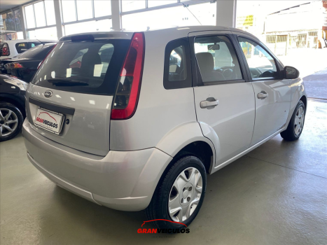 FORD Fiesta Hatch 1.0 4P FLEX, Foto 4