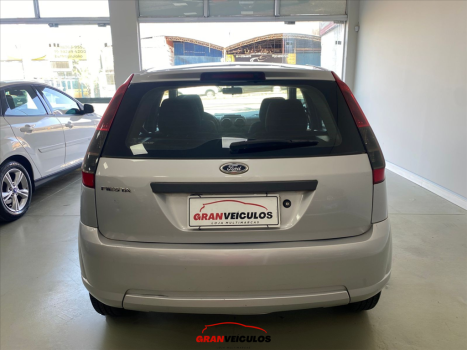 FORD Fiesta Hatch 1.0 4P FLEX, Foto 5