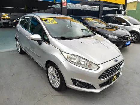 FORD Fiesta Hatch 1.6 4P FLEX TITANIUM POWERSHIFT AUTOM�TICO, Foto 3