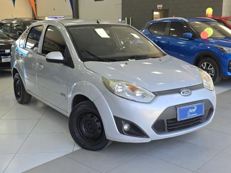 FORD Fiesta Hatch 1.6 4P ROCAM FLEX, Foto 1