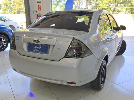 FORD Fiesta Hatch 1.6 4P ROCAM FLEX, Foto 6