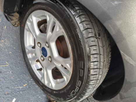 FORD Fiesta Hatch 1.6 4P FLEX SE POWERSHIFT AUTOM�TICO, Foto 3