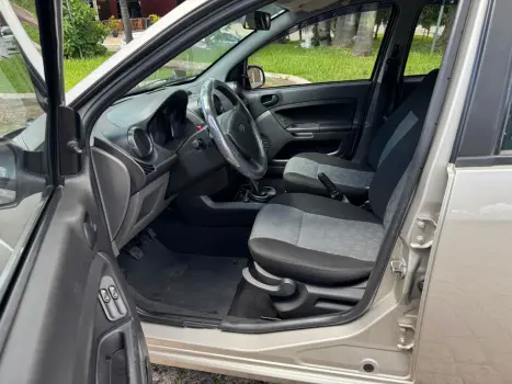 FORD Fiesta Hatch 1.0, Foto 7