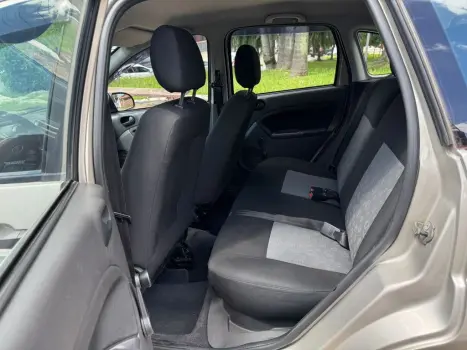 FORD Fiesta Hatch 1.0, Foto 8