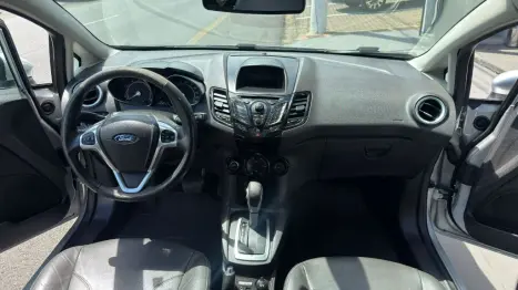 FORD Fiesta Hatch 1.6 4P FLEX TITANIUM POWERSHIFT AUTOM�TICO, Foto 8